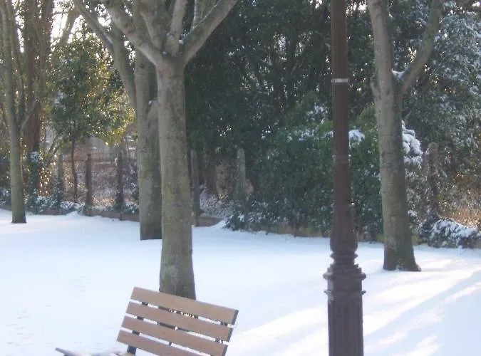 Bed and Breakfast Relais Du Cap 3*